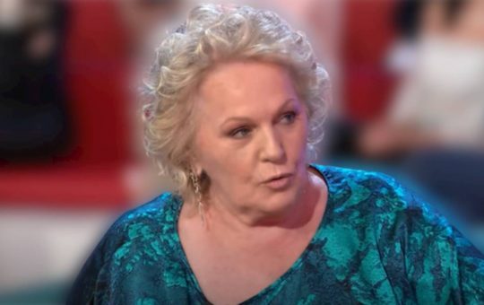 Katia Ricciarelli a Citofonare Rai2 - lineadiretta24.it