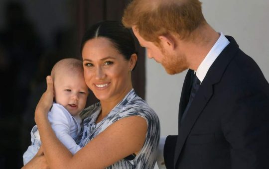 figli-meghan-harry-archie-assomiglia-a-lui-Lineadiretta24