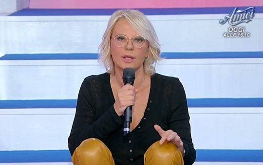 Maria De Filippi (Uomini e Donne) - lineadiretta24.it