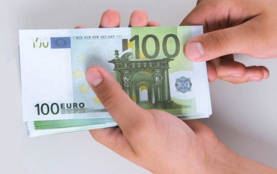 Bonus di 100 euro in busta paga - Lineadiretta24.it