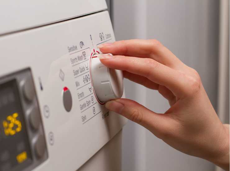 Usa il tasto segreto della lavatrice - Lineadiretta24.it