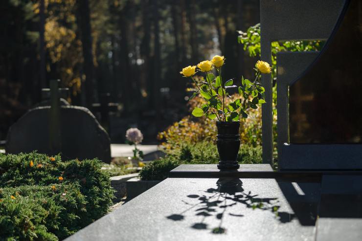 cimiteri crisi