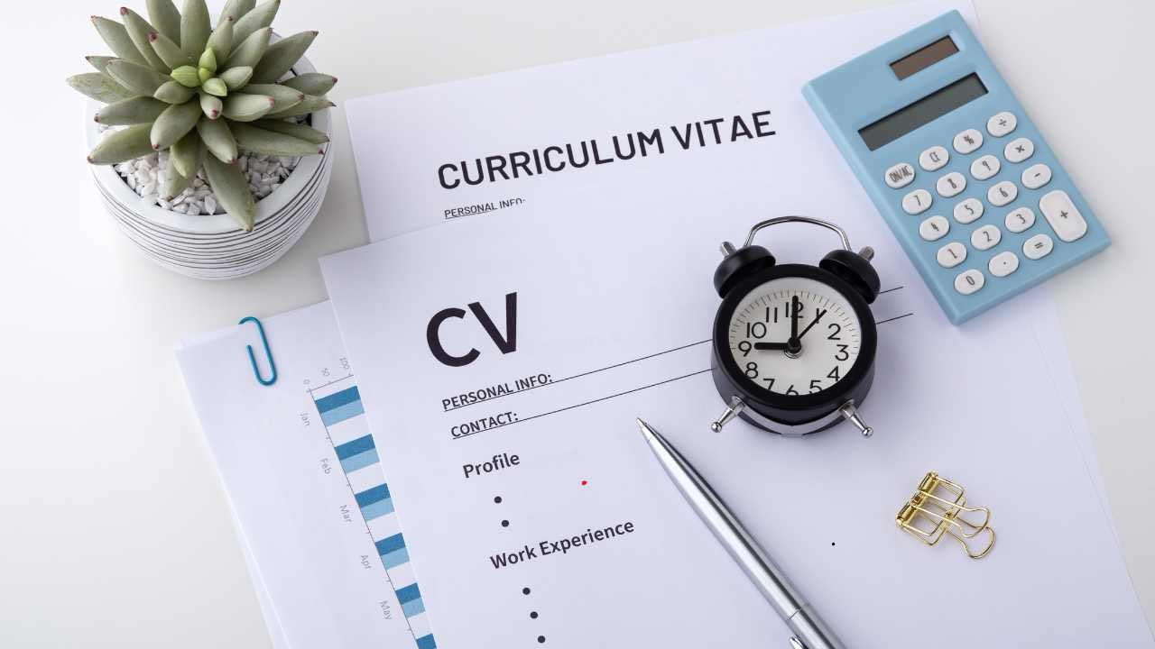 Curriculum vitae - fonte_Canva - lineadiretta24.it