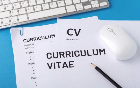 Curriculum vitae - fonte_Canva - lineadiretta24.it