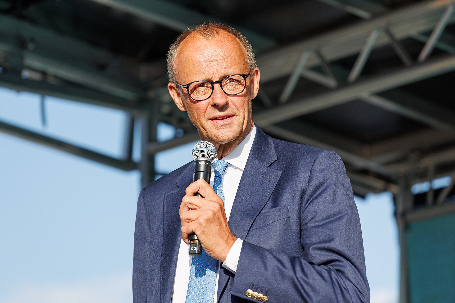Cancelliere tedesco in conferenza stampa parla di strategie elettorali e confronto politico