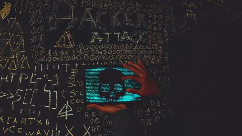 Sicurezza AI, OpenAI presenta GPT-Red ma blocca la distribuzione pubblica