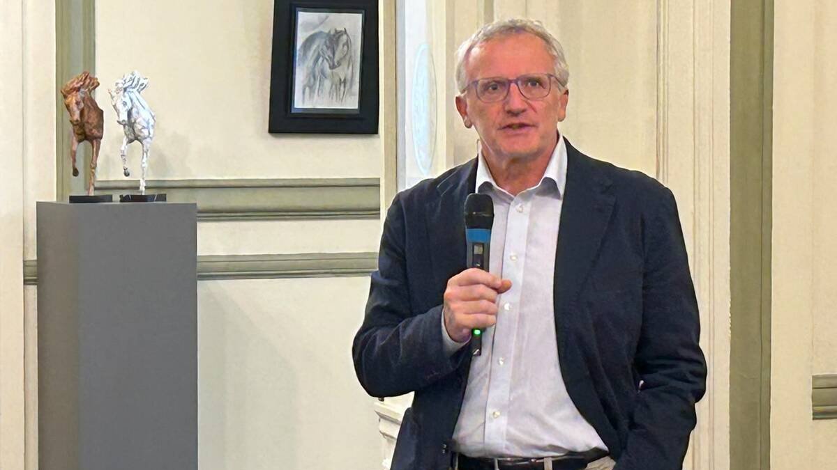 Sanremo, al Casinò la mostra di Elena Rede tra forza e memoria