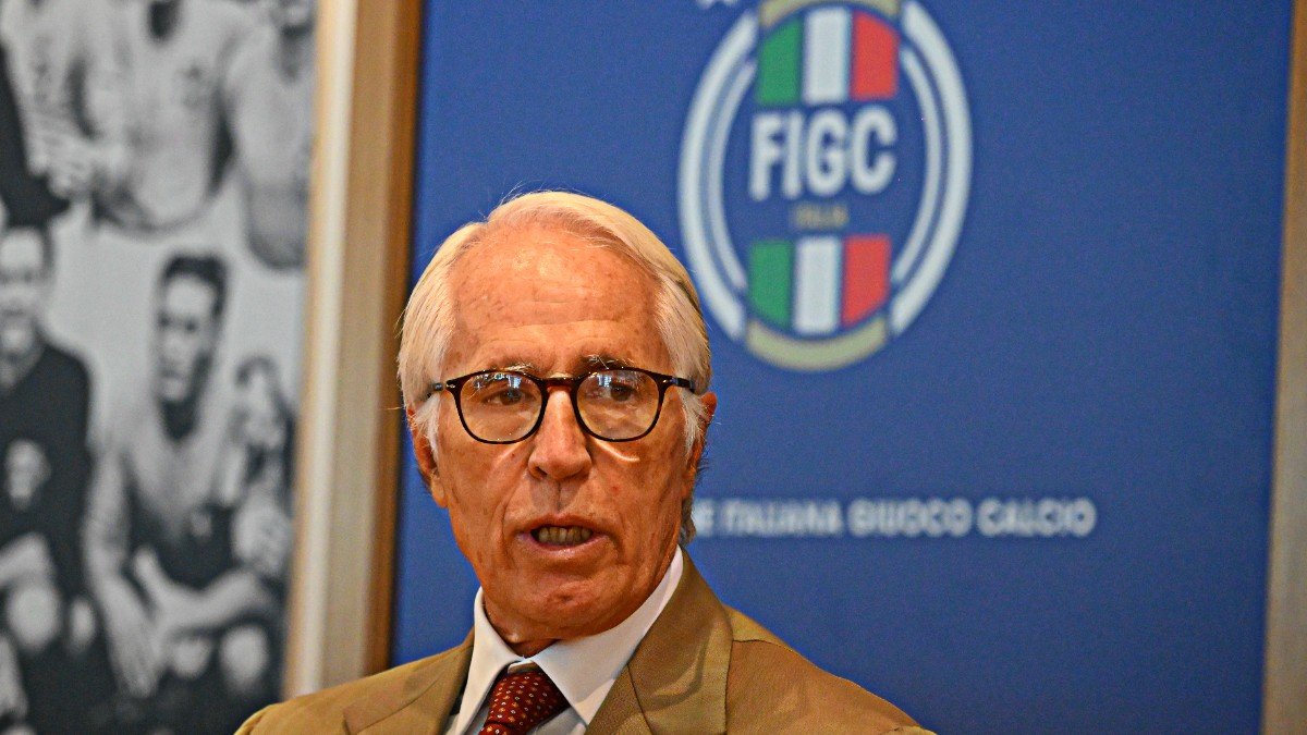 Figc, polemiche per pagamento per immagini conferenza stampa Mancini