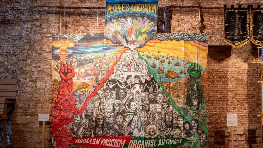 Taring Padi presenta a Venezia una “contromostra” di resistenza e solidarietà