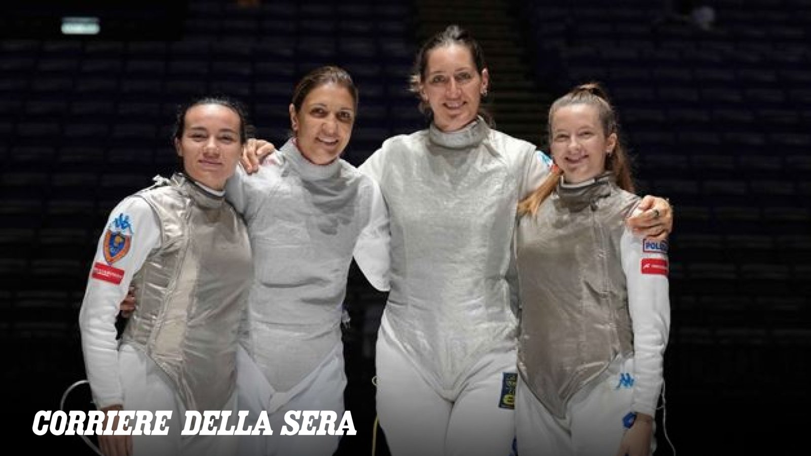 La squadra di fioretto femminile azzurra in finale ai Mondiali di scherma contro gli USA