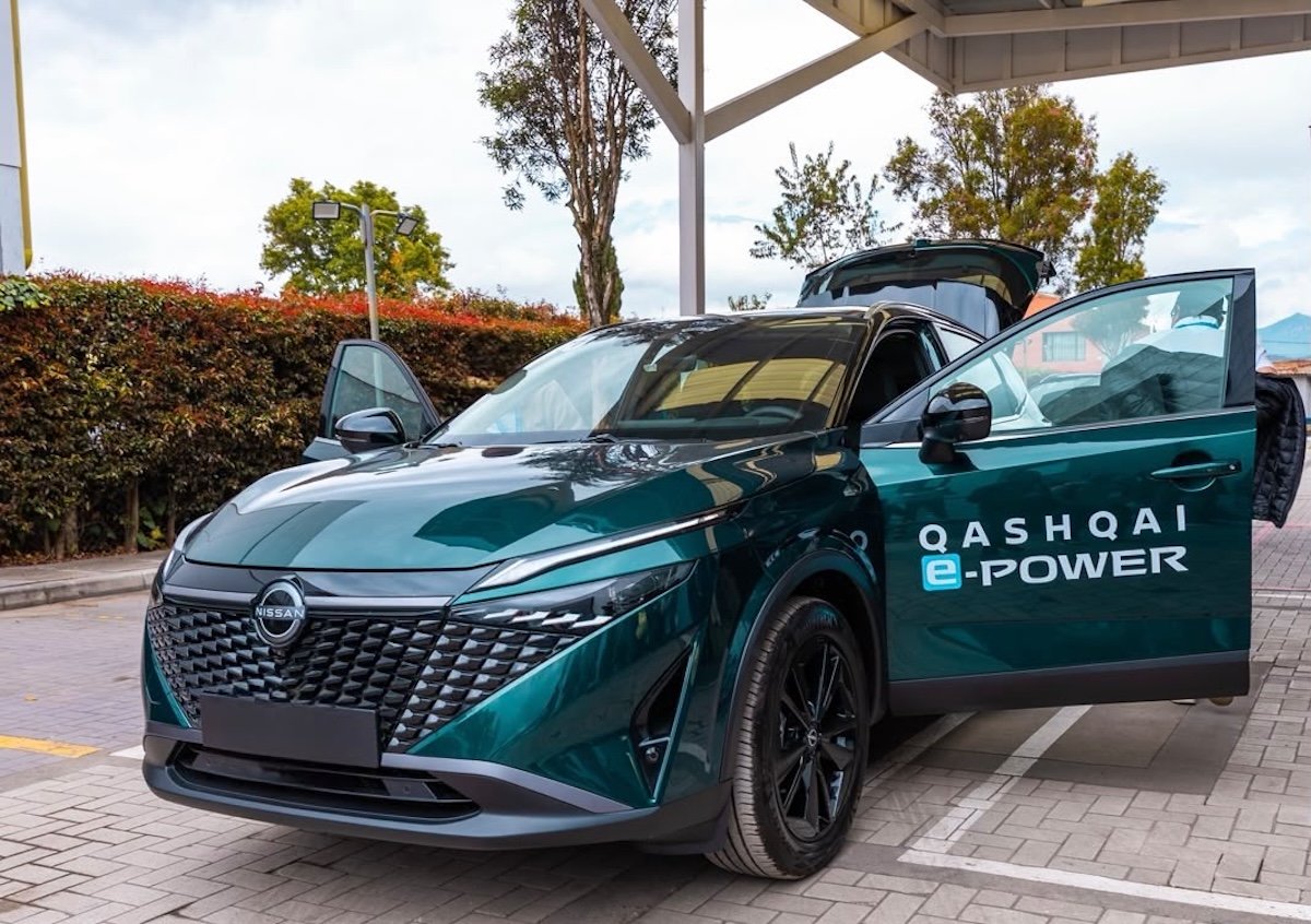 Nissan Qashqai e-POWER batte record di autonomia con 1.980 km su un solo pieno