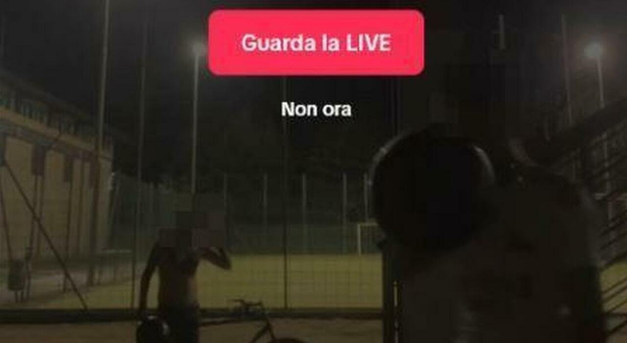 I ragazzi inalano gas esilarante e fanno diretta su TikTok, rischi in aumento tra i giovani