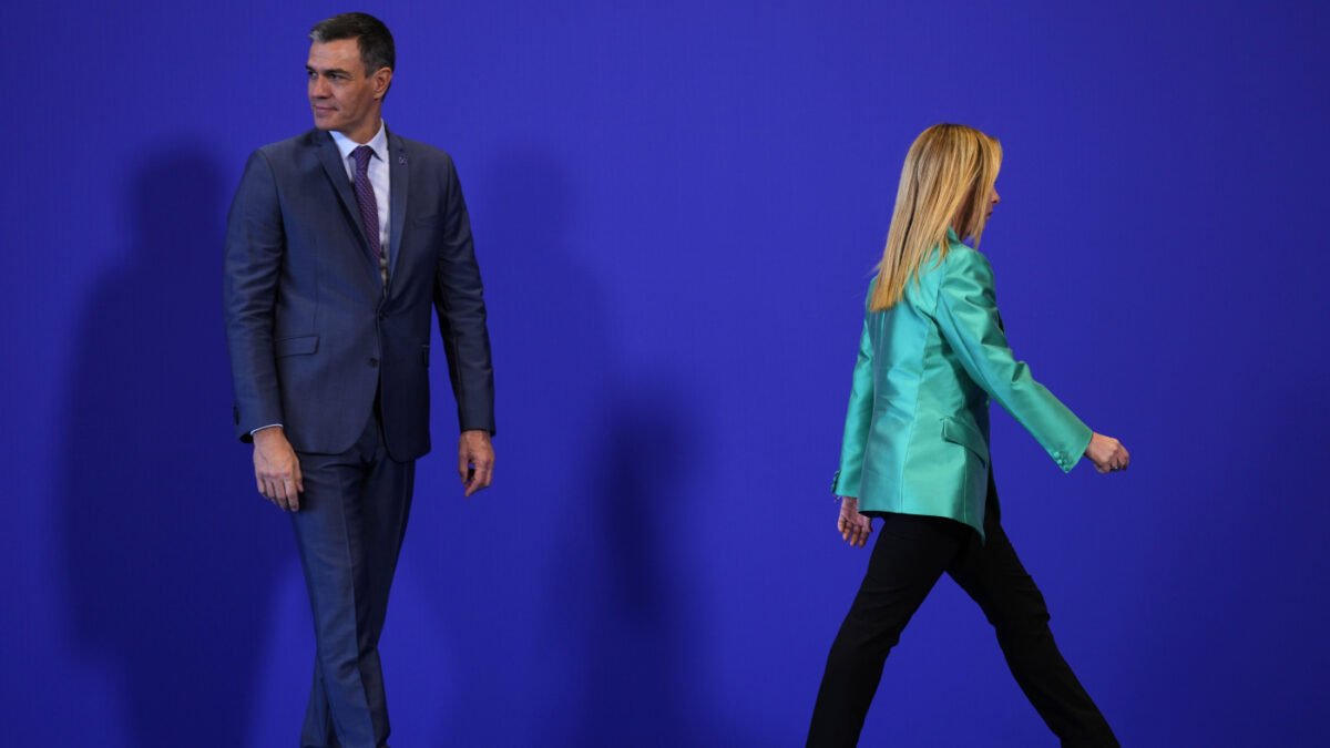 Scontro Italia-Spagna sui controlli alle frontiere, Meloni respinge le pressioni di Sánchez