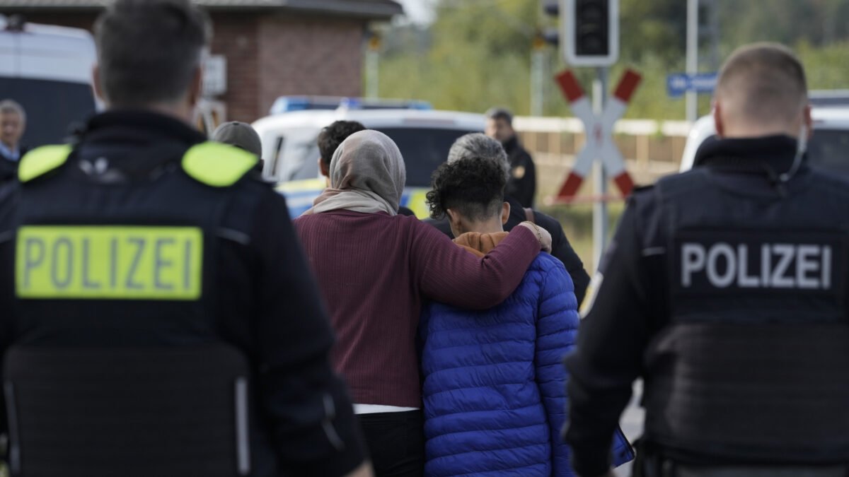 Germania rispedisce a Roma migranti che hanno varcato confine dopo accordo con Italia