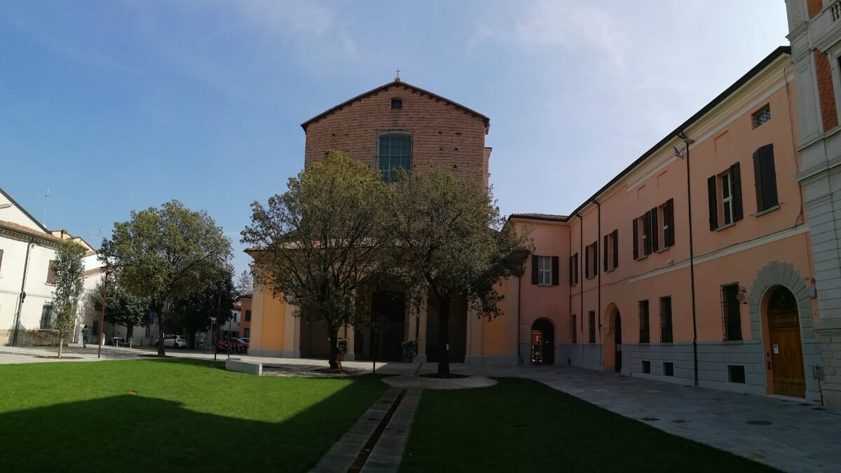 Chiesa chiusa per sicurezza dopo episodi di vandalismo, parroco chiede collaborazione delle famiglie