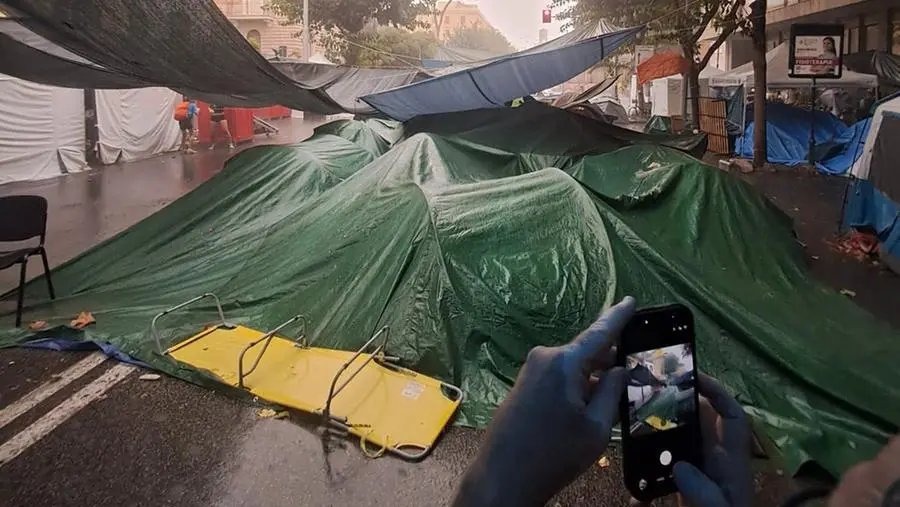 Sfollati di Spin Time sotto il diluvio, Pd chiede intervento governativo