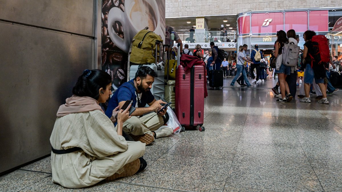 Scioperi di settembre: treni, aerei e mezzi pubblici a rischio