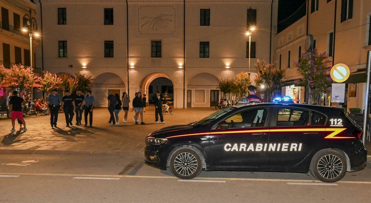 Rissa a Badia con minorenne che minaccia esercente con coltello