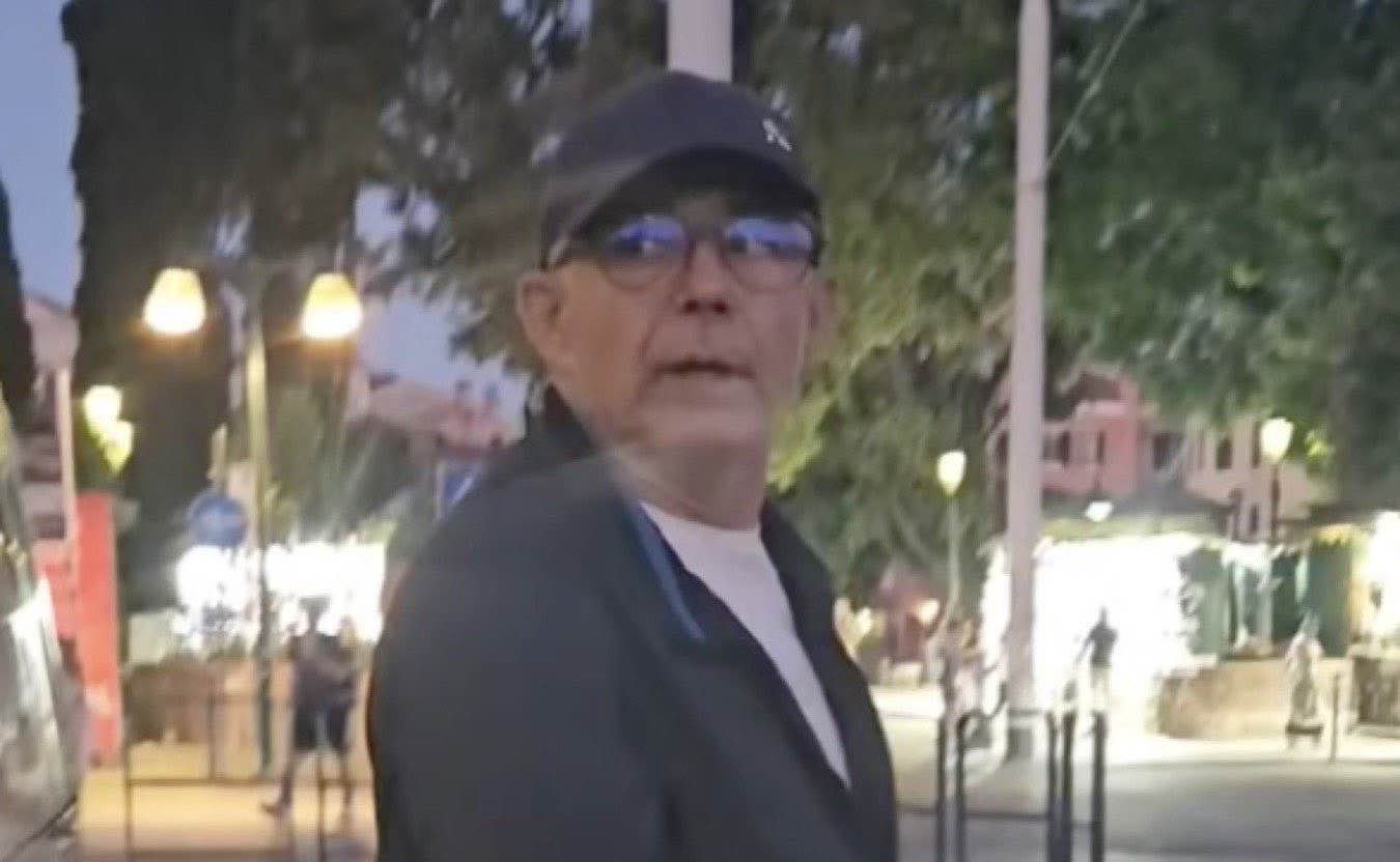 Mika, borseggiatore noto a Venezia, muore d’infarto dopo un furto a due anziani