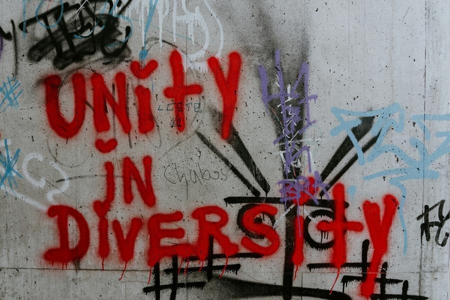 Il woke come strumento per affrontare la questione sociale