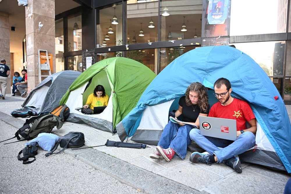 Gli studenti italiani si trovano sempre più in difficoltà a trovare casa: inflazione e studentati privati complicano la situazione