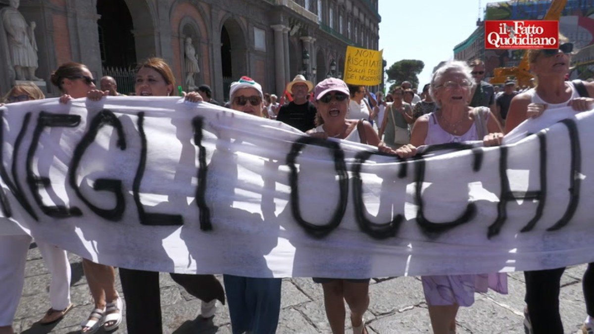 La rabbia degli sfollati dei Campi Flegrei: il contributo non basta, i fatti non si vedono