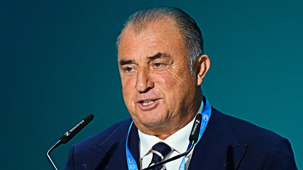 Fatih Terim, l’Imperatore del “se voglio” che da bambino cucinava per strada e nei cinema