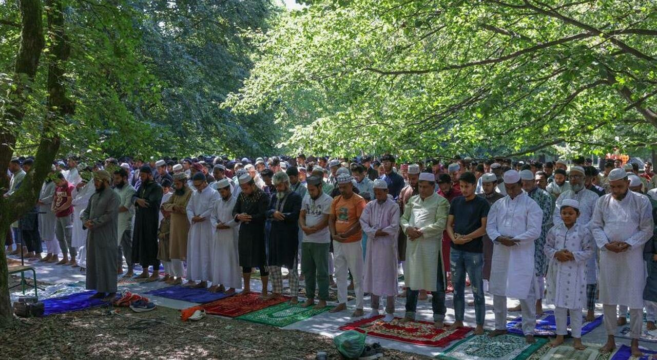 Contratto per la moschea a Mestre: rate, clausole e tensioni con l’europarlamentare