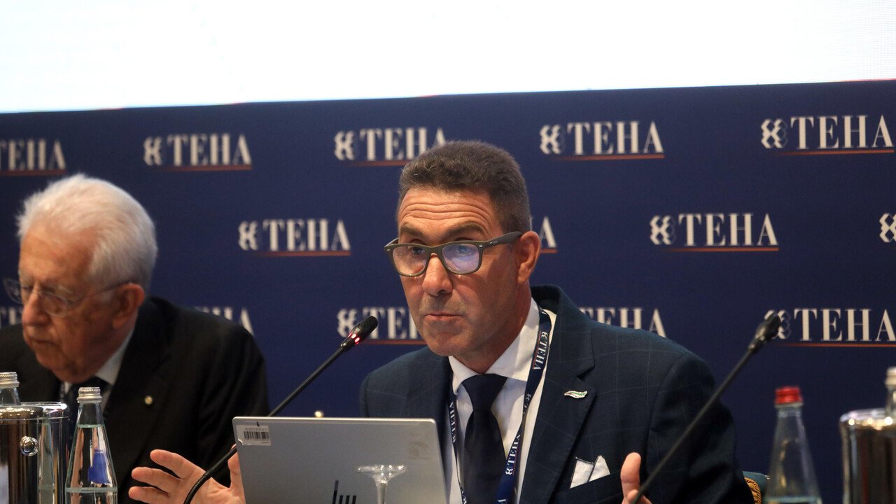 Vannacci e Monti a Cernobbio: “Non tutti scalpitano per entrare nella UE”, Monti: “Combatterò la retorica fascista”