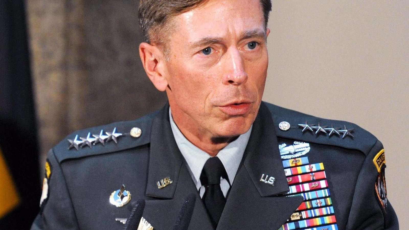 Petraeus: Fedorov può aprire nuove opportunità per l’Italia