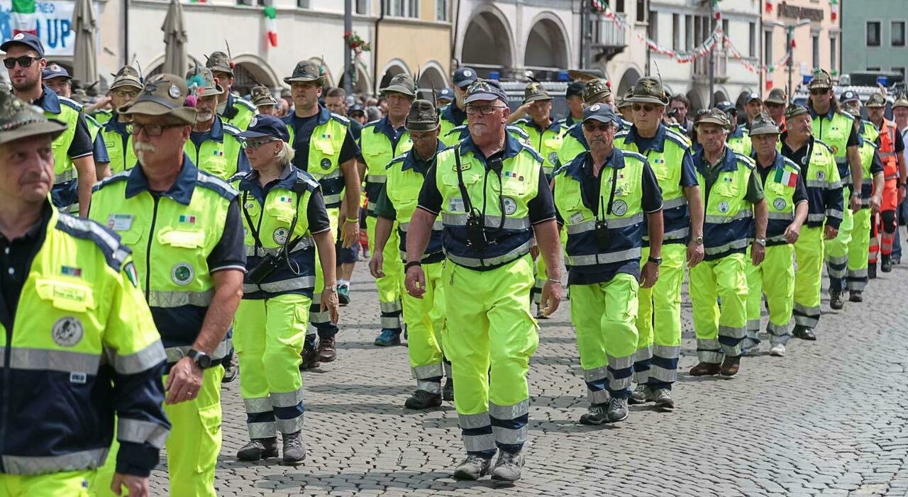 Protezione civile bellunese esclusa dai fondi regionali, volontari chiedono intervento