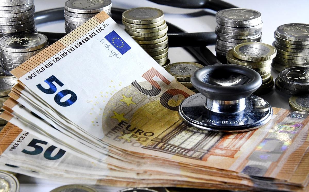 Pensione anticipata a 64 anni: chi ne trae vantaggio e chi rischia penalizzazioni