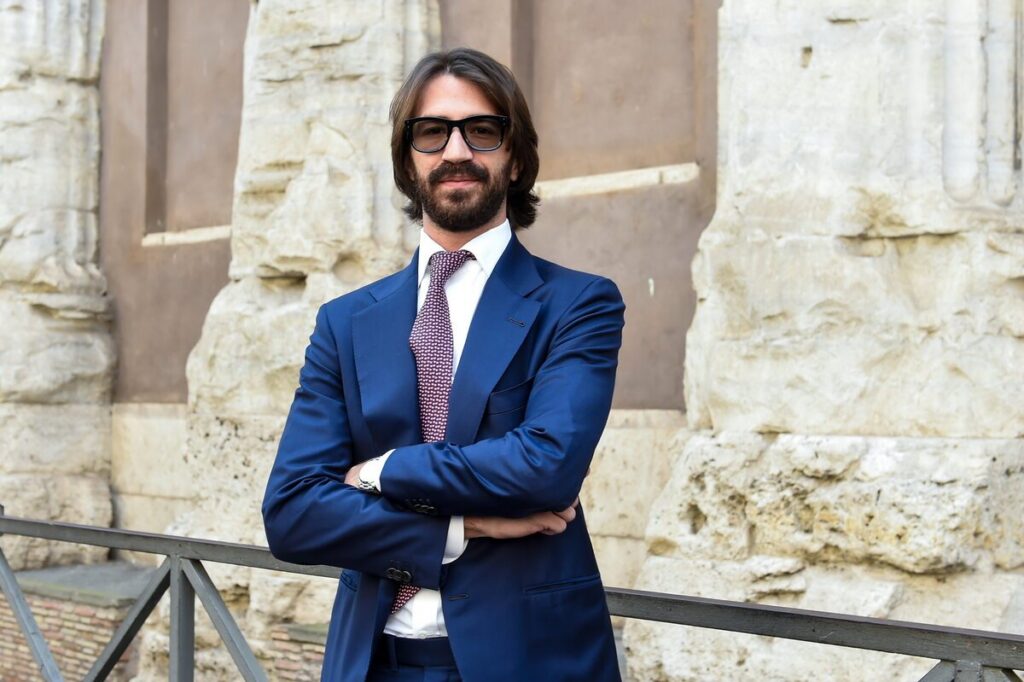 Delfin in crisi: i fratelli Del Vecchio chiedono 500 milioni per il mancato acquisto delle quote