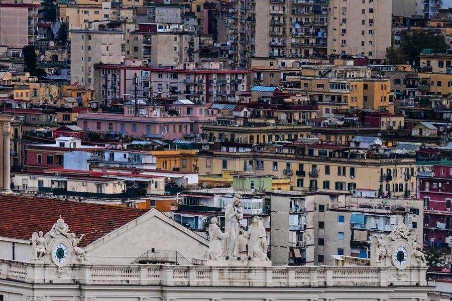 Condomini morosi, i giudici bloccano le assemblee: chi paga non può sostenere gli altri