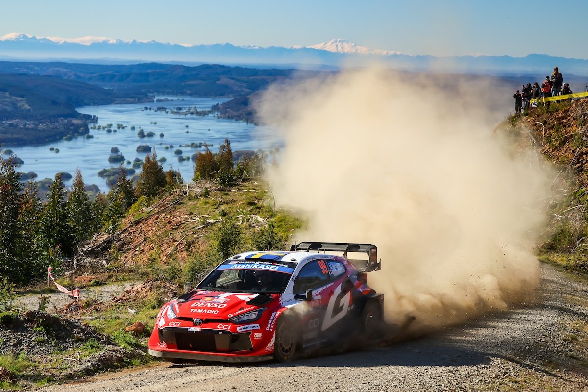 Solberg si conferma leader al Rally del Cile, Ogier si avvicina al podio