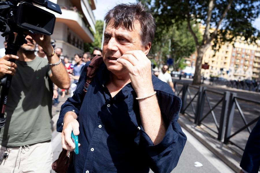 Lavitola e Ranucci: messaggi di pressione dopo la bomba