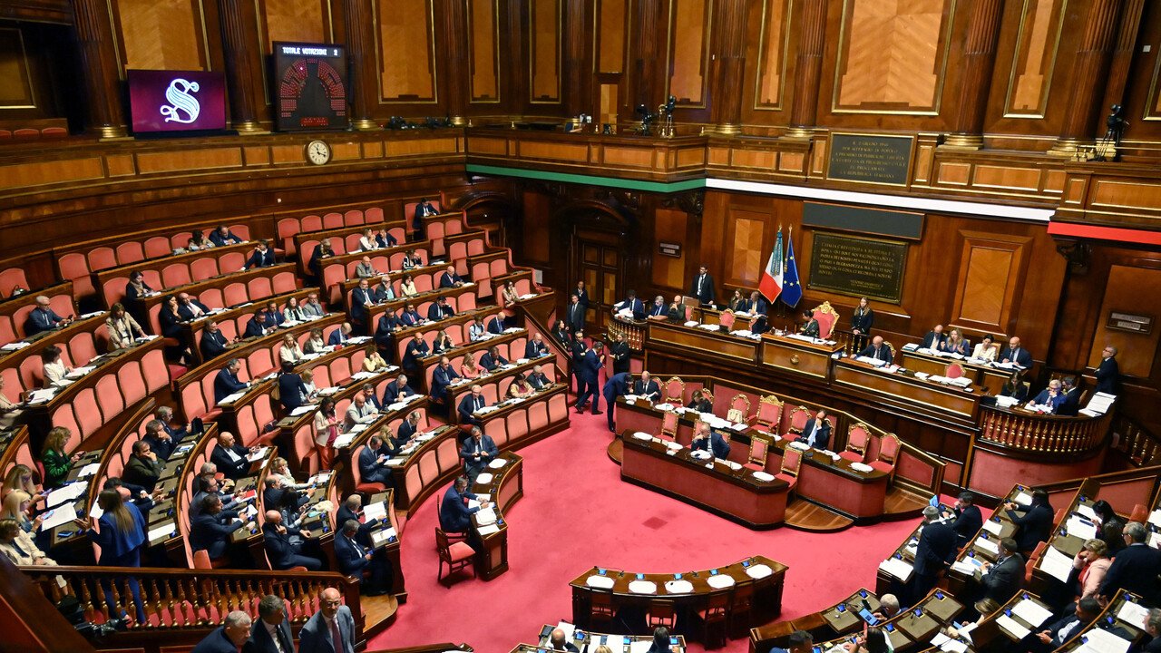 Senato approva primo articolo della riforma elettorale, opposizione sottolinea incostituzionalità
