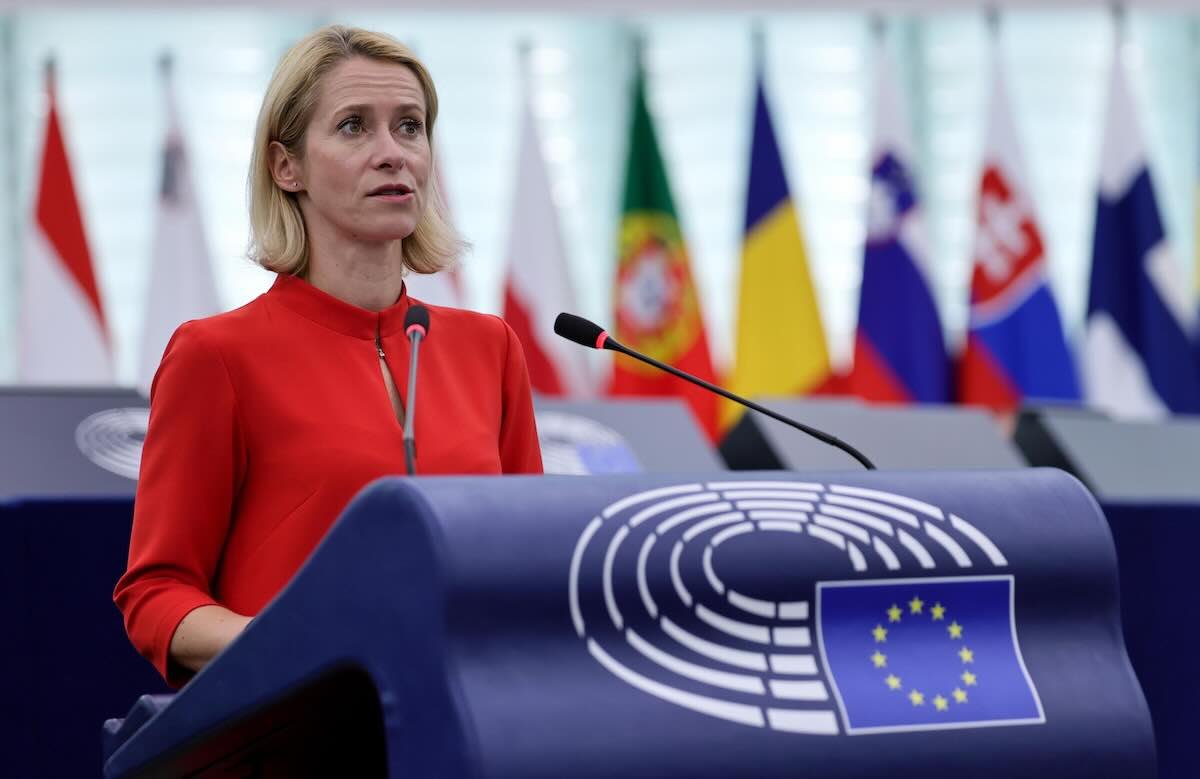 Russia, minaccia per l’Europa? FdI, Lega e M5S votano contro il “Scudo democratico” UE
