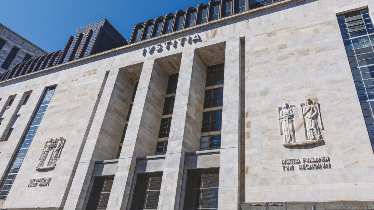 Avvocato milanese condannato per prostituzione minorile e detenzione di stupefacenti
