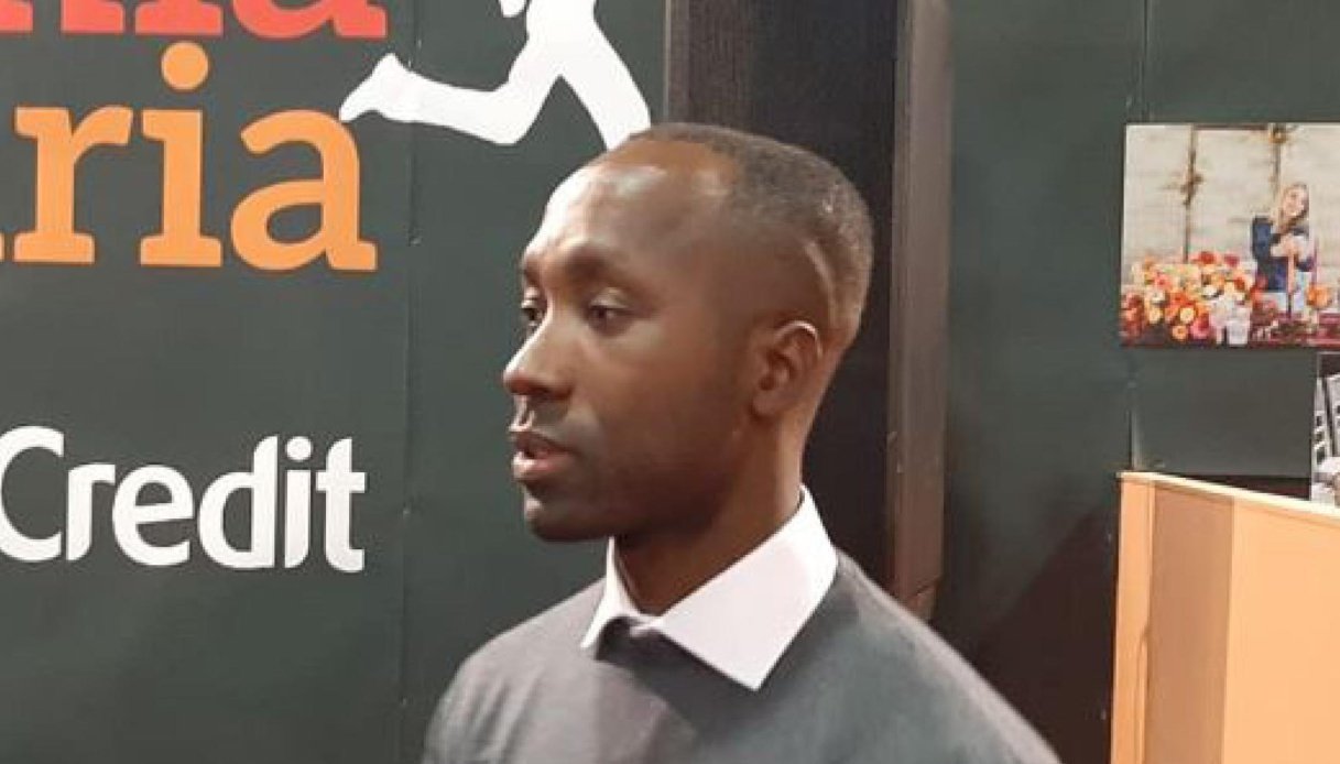Rudy Guede rinviato a giudizio per violenza sessuale, dopo l’omicidio di Meredith Kercher e i nuovi guai con l’ex