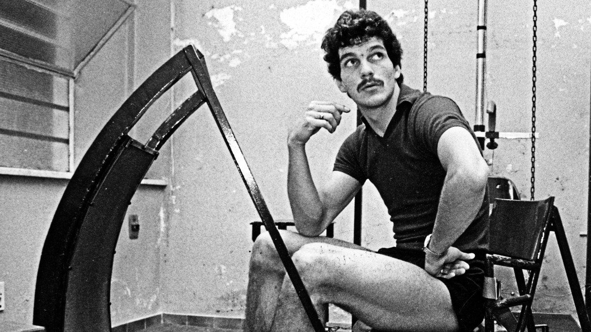 Michel Van de Korput, l’olandese che giocò in Serie A e tornò a lavorare come bidello