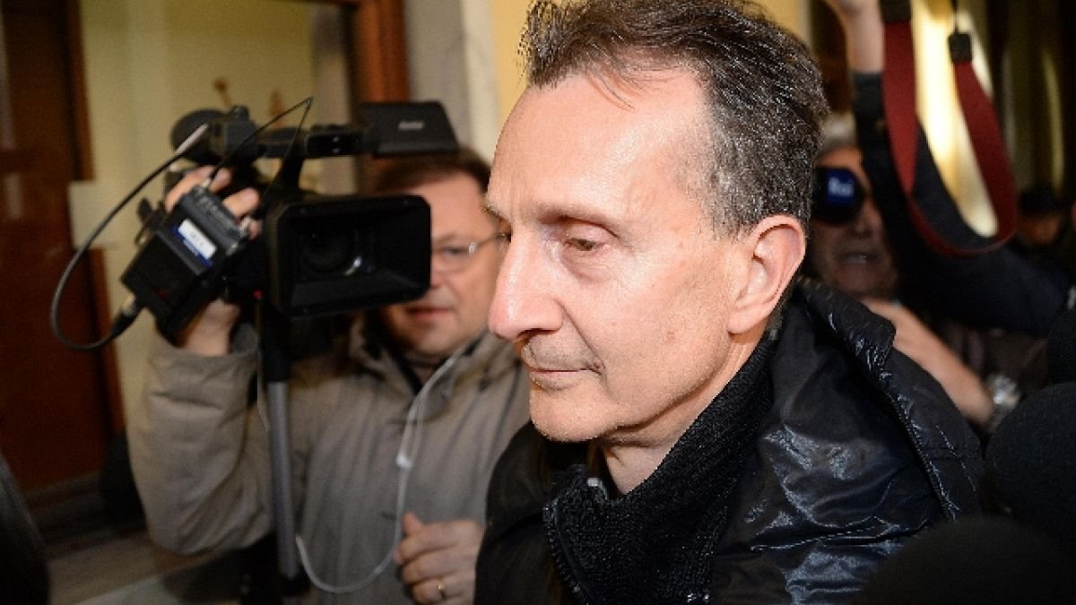 Sindaco di San Giuliano Terme: licenziamento di Antonio Logli