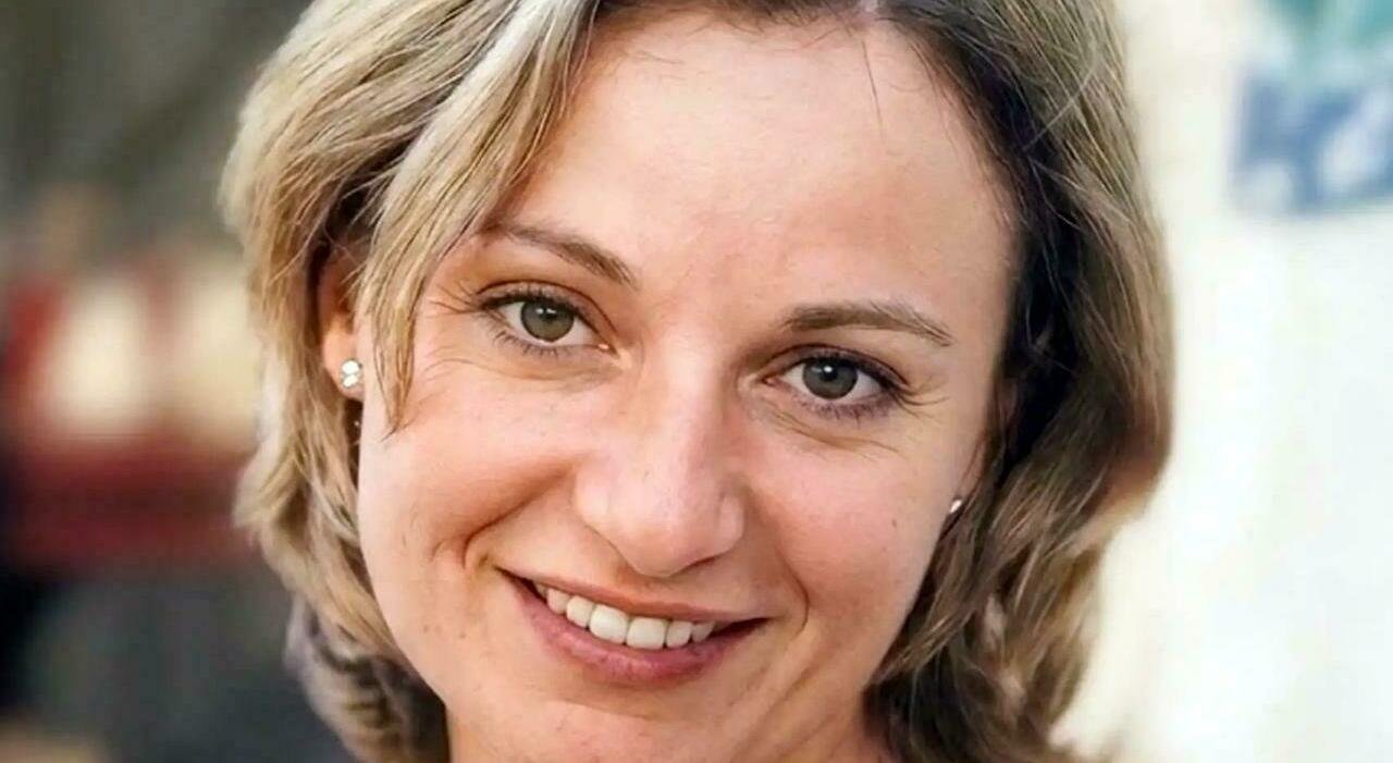 Maestra d’asilo muore all’improvviso in casa: comunità e famiglia in lutto