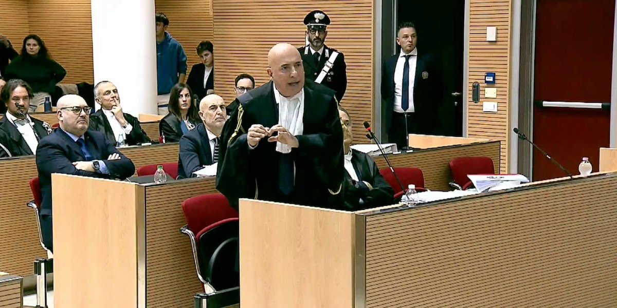 La difesa di Olindo Romano e Rosa Bazzi si basa su nuove prove e contestazioni